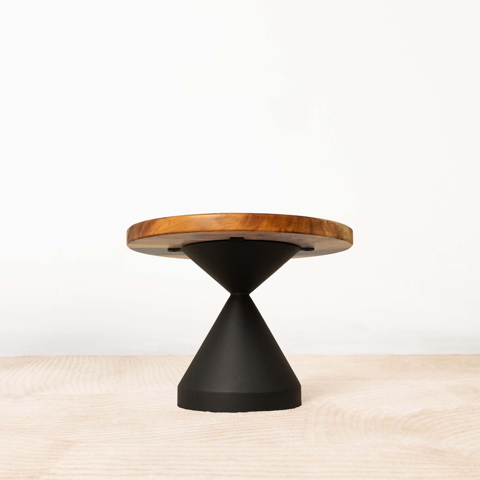 SRU23-054XTB-16H13.5D