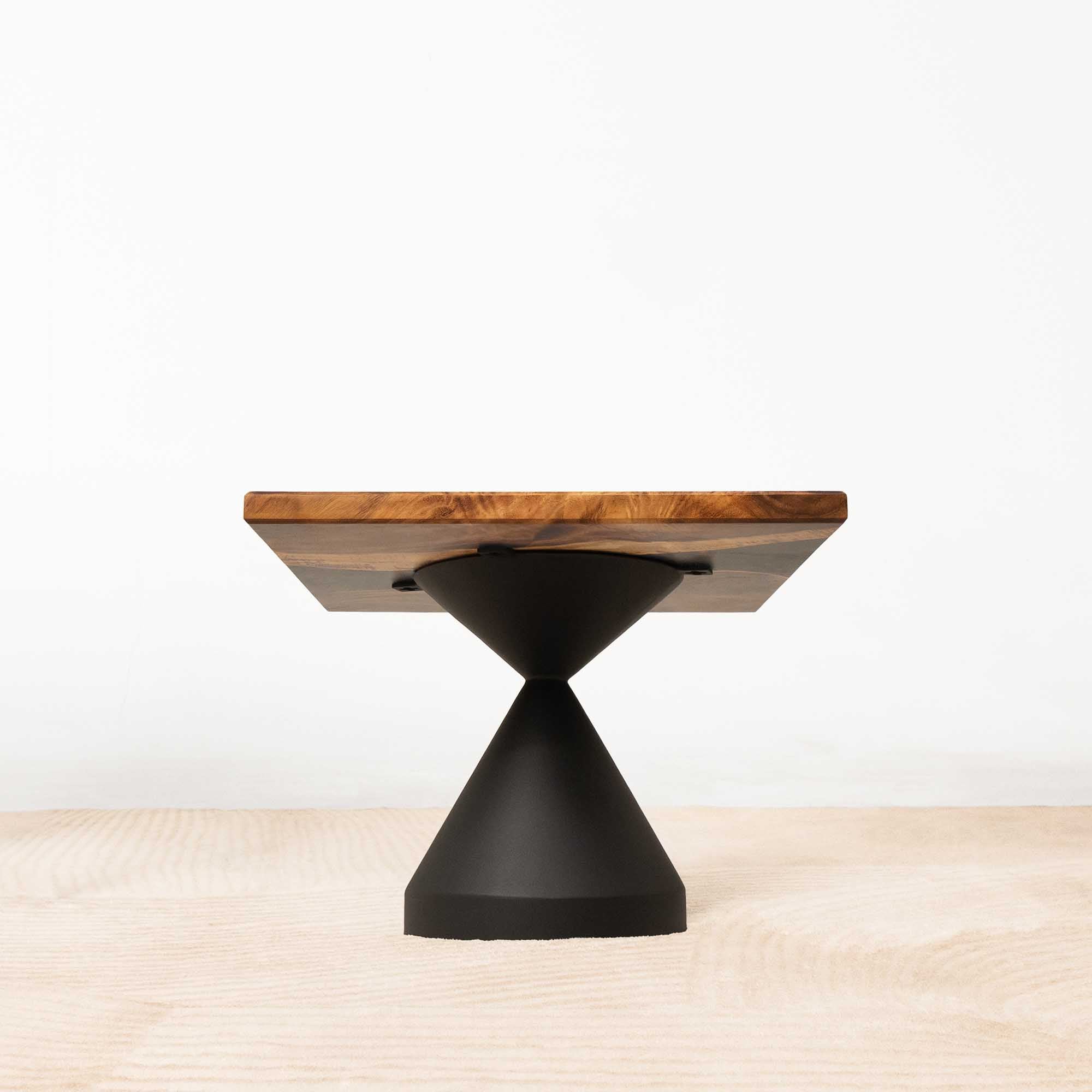 Square Epoxy River Coffee Table 23" x 23" - SSQ23x23-217B