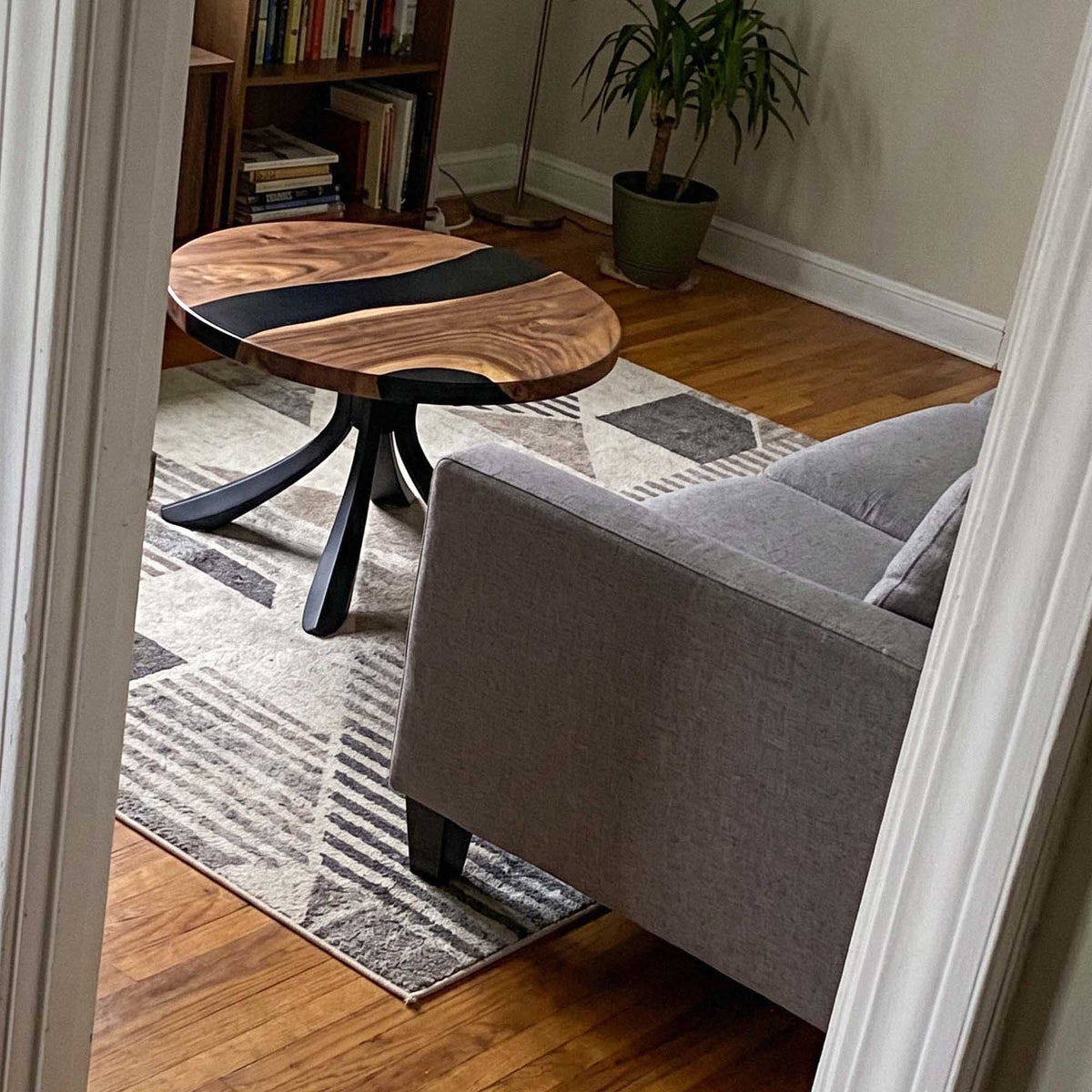 Coffee Table 29" Round & Square for Modern Living Rooms - 127 Zolia - Customer Feedback