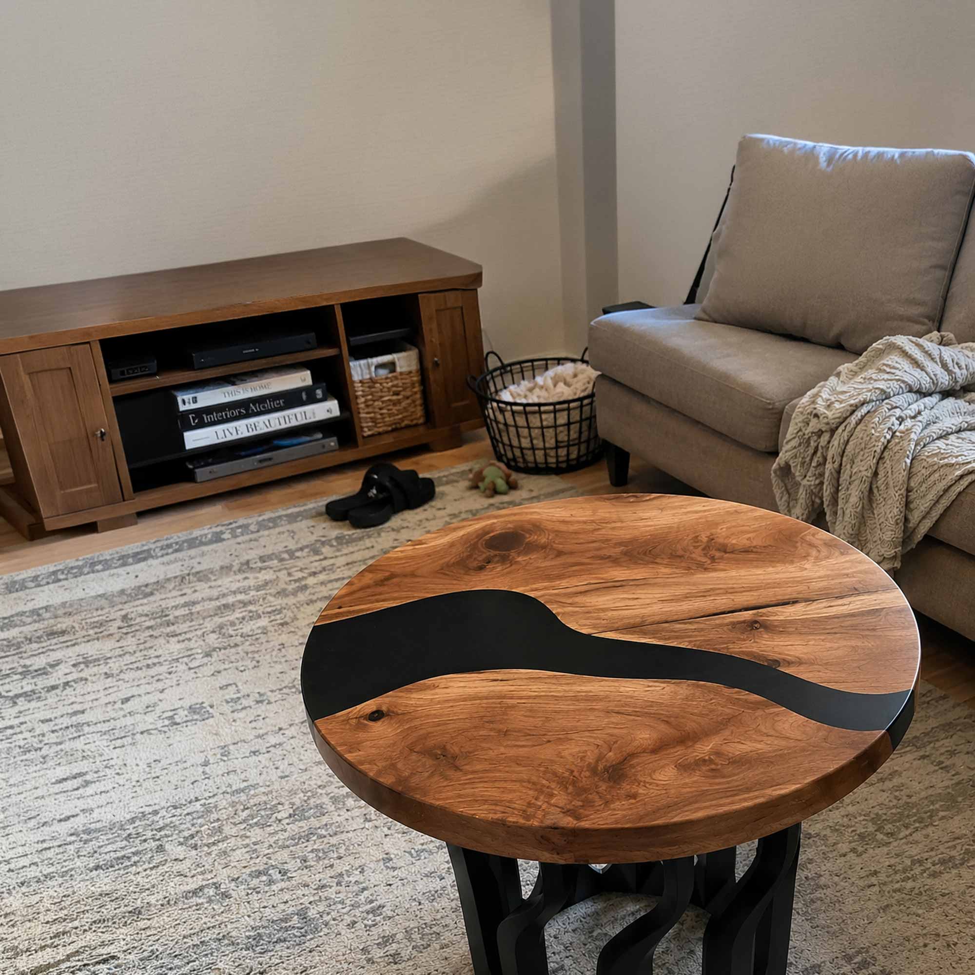 Coffee Table with Diadem 16" H Metal Table Base - Customer Feedback