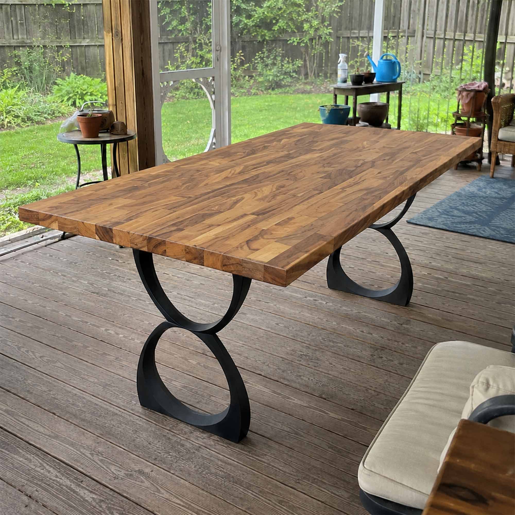 Dining Table with Amplex 28.5" H Metal Table Legs - Epoxy table top Customer Feedback