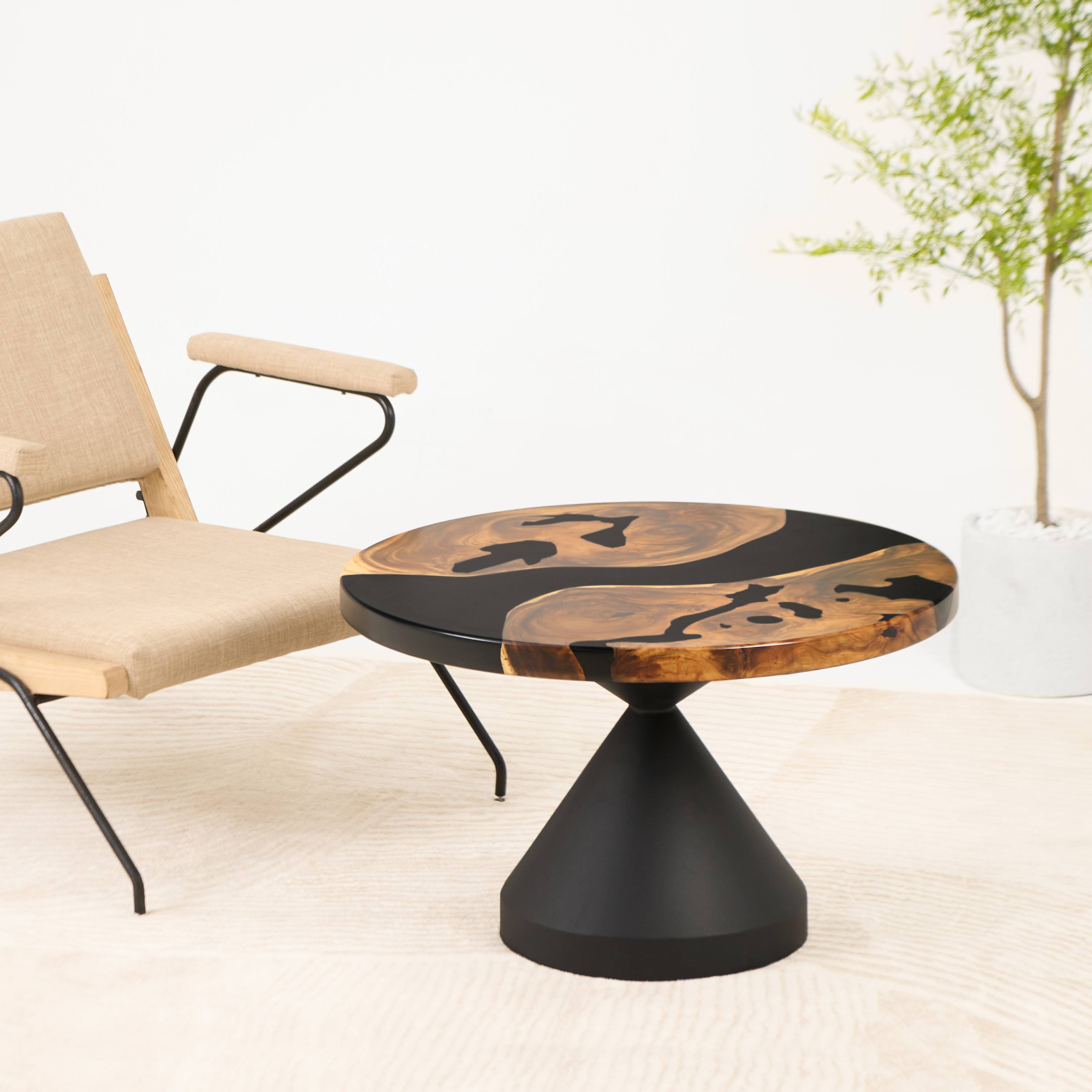 Round Wooden Epoxy Coffee Table 29" Diameter