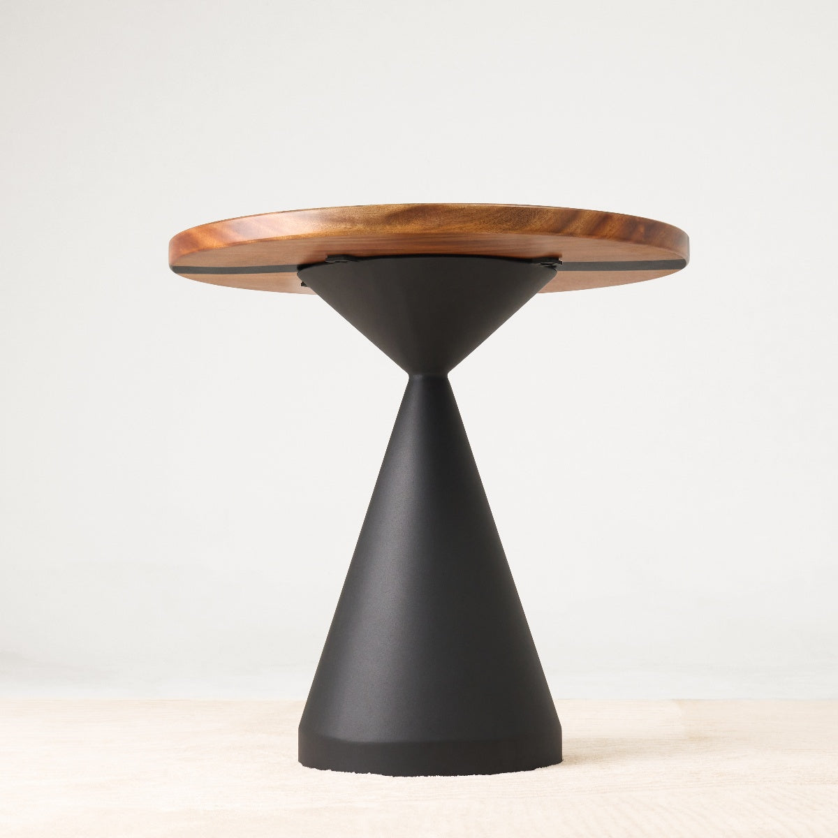 round black epoxy table top 29 inches 4